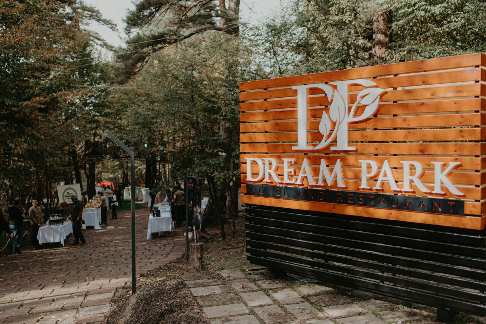 Dream Park Hotell Gyulagarak Eksteriør bilde